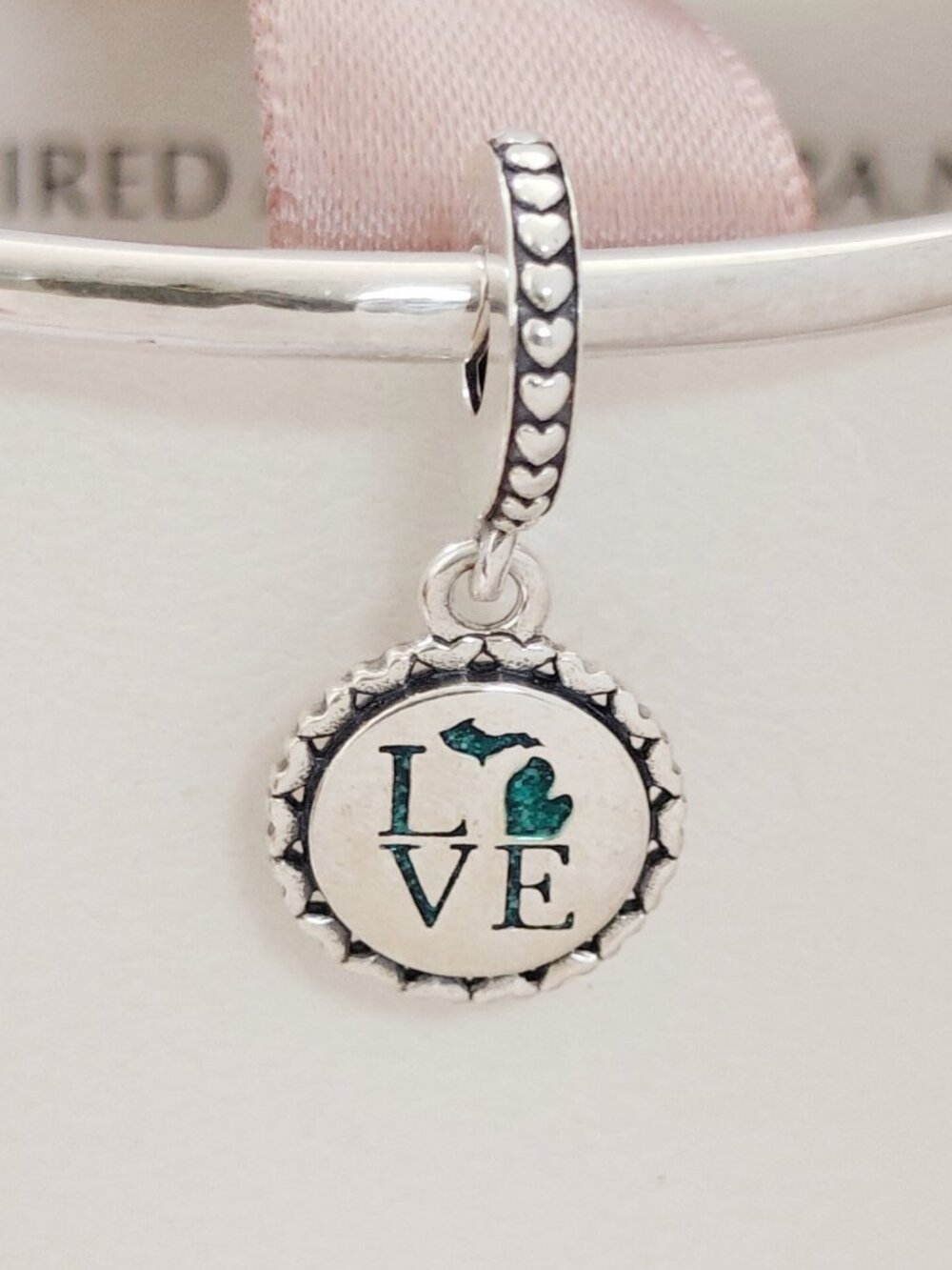 Pandora I Love Michigan Exclusive Dangle Charm Travel Destination Charm with box
